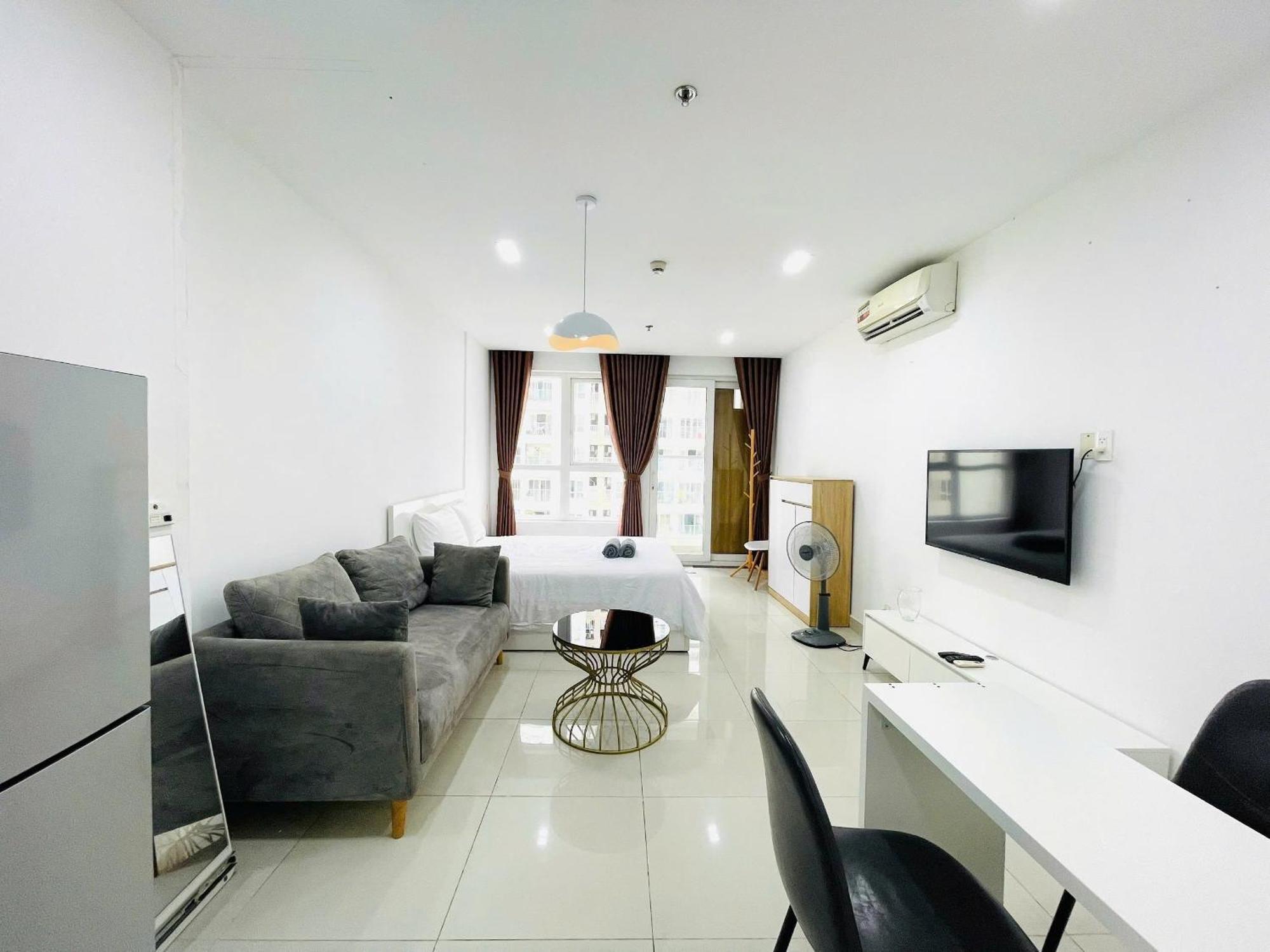 Ho Sky Center Cach San Bay 5p Apartment